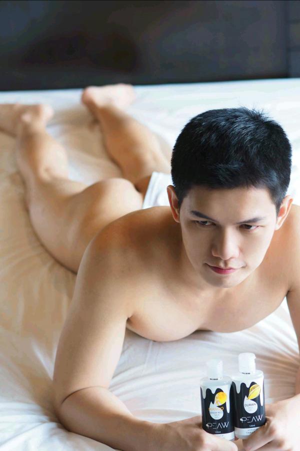 Peaw-1-泰國模型為您的樂趣